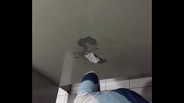 Spycam Glory Hole thumbnail