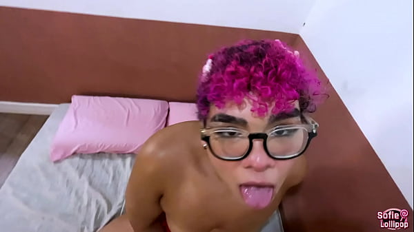 Mamei No Motel, Chupei Muito O Carmona thumbnail