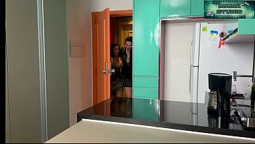 Nonton Mama Studio Em Minha Amiga Luiza Ambiel De Fogo - Vizinho M&eacute;dico Fodeu Ela Tudo! - Gratuito thumbnail