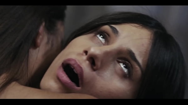 Nonton Lesbian Interracial Vampire Sex - Black Girl Mesmerize And Dominates Big Fake Tits Latina Slave thumbnail