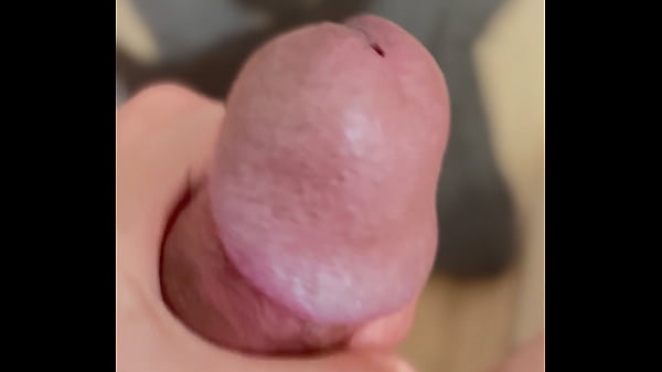 CLOSEUP HD CABEZOTA DE MI VERGA DURA MIENTRAS ME METO A BAÑ_AR
