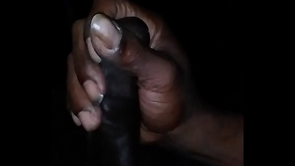 Nonton Ebony Cock Spitting thumbnail