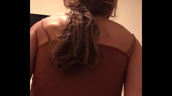 Nonton Novia Poniendo Los Cuernos Con Un Casado thumbnail