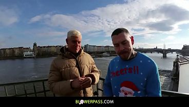 Nonton Dan Has Been Totally Won Over By His Nephew's New Dating App Binder And Dean Tells Him He Is Having Something Special For Him Today. thumbnail