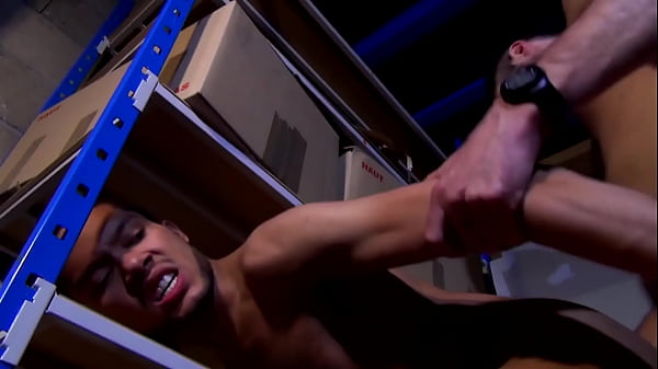 Teaser Doryann Marguet Soumet Un Latino &agrave; Sa Grosse Queue Juteuse D'espion thumbnail