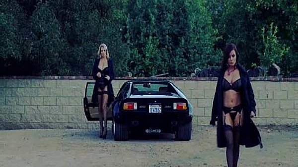 Hot Busty Bitches Capture Their Fuck Slave thumbnail