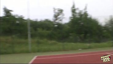 Nonton After Tennis, Two Hotties Share A Tasty Cock And Anal Banging thumbnail