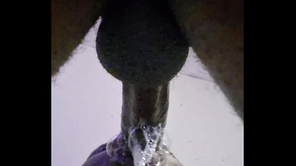 Perfect Lips-blowing Bubbles All Over His Dick thumbnail