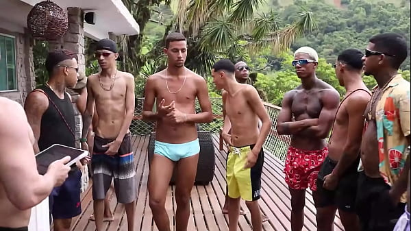 Mans&atilde;o Hot 2 - Hotboys thumbnail