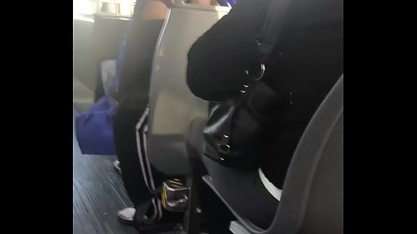 Pawg In Public thumbnail