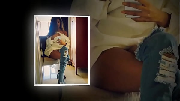 Poonam Pandey Secret 2018 thumbnail