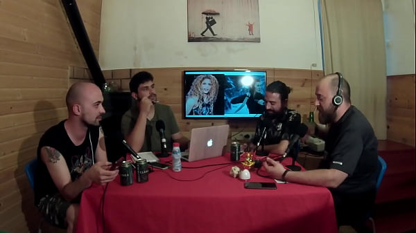 Beertuosos Podcast x04 | Los Cristhanos. Humor negro y memes