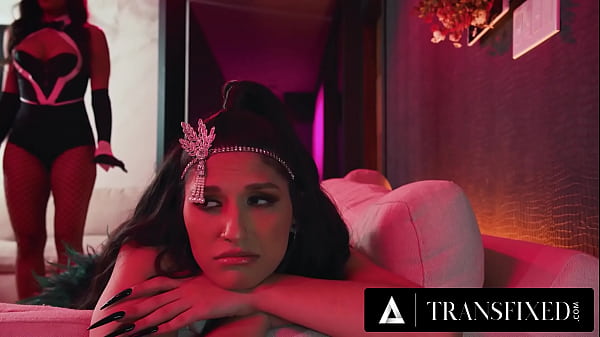 Cis Lesbian Fucks Her Trans Assistant 