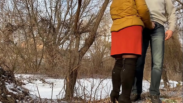 Nonton Mother In Law Please Pee For Me And Help Me thumbnail