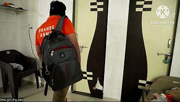 Nonton Housewife Has Hardcore Sex With Mechanic thumbnail