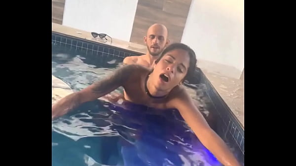 Botei A Gostosa Para Gemer Muito thumbnail