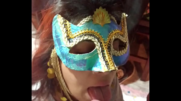 Chupandole la pija ami novio