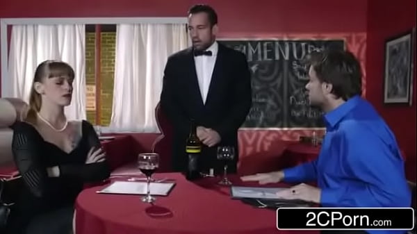 Play MP4 - real big tits ebony waitress fucked in front of customers