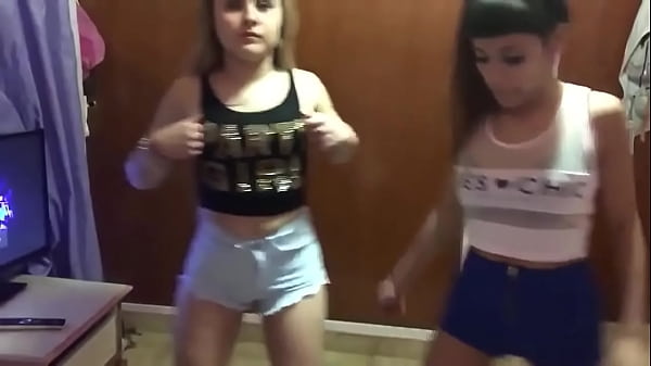 tas argentinas moviendo el culo