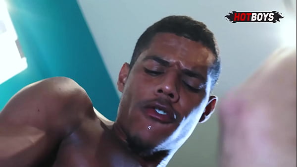 Dando meu cuzinho pro vizinho!
