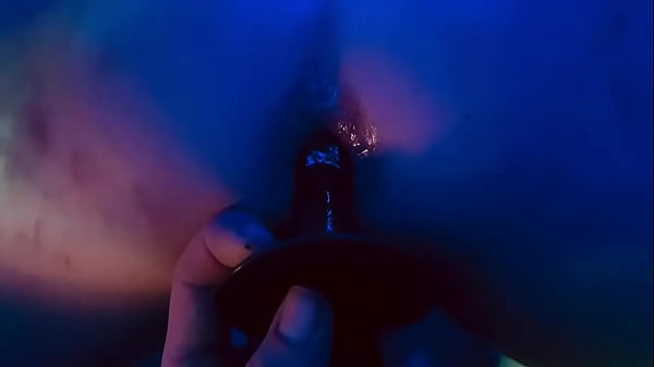 Nonton Blow Up Butt Plug. How Much Can She Take? thumbnail