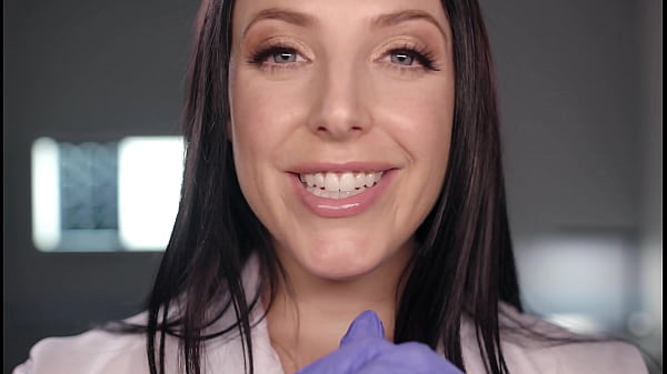 Nonton Babysitter Is Okay Anything As Long As She Gets The Job thumbnail