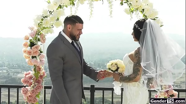 Busty Shemale Bride Eva Maxim Is Kissed And Titsucked By Her Hubby.she Sucks Cock And Then Facefucks Him.she Puts Her Ass On His Face To Get Rimmed thumbnail