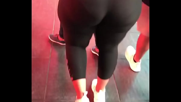 Natural Phat Juicy Spanish Booty thumbnail