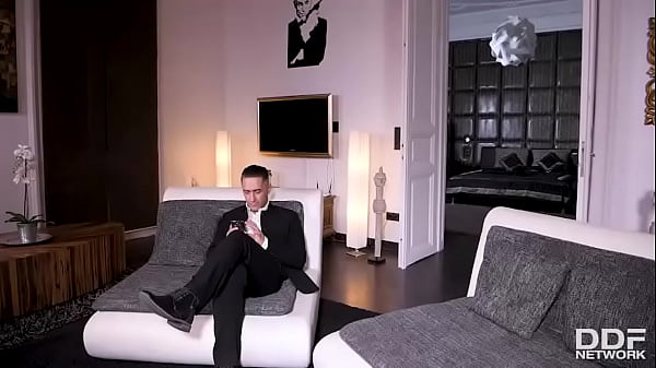 Romp with the french maid 