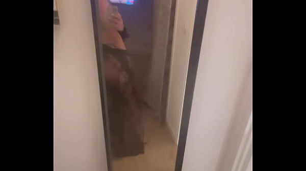 Je vous attend aux Chartrons pour venir me prendre en gang bang &agrave_ Bordeaux je ...