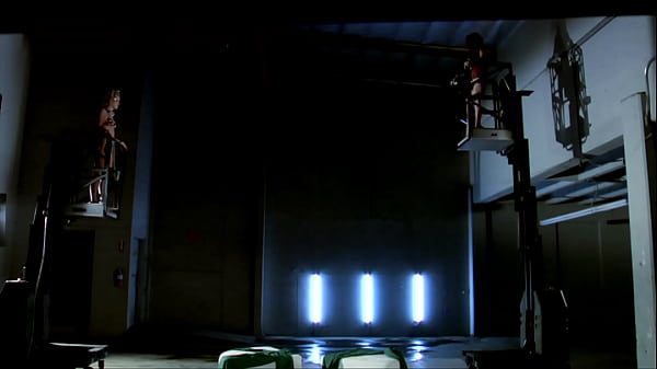 Nonton Devouring The Holes Of Rebeca Linares thumbnail