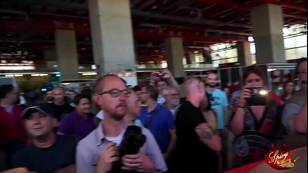 Scopate Non Stop Sul Palco Di Spicylab Al Salone Erotico Di Madrid Con Le Pornostar In Calore Luna Dark, Yukikon, E Yelena Vera Scopate Senza Sosta Ma Con Tanti Orgasmi Da Capitano Eric E Sheri Taliani thumbnail