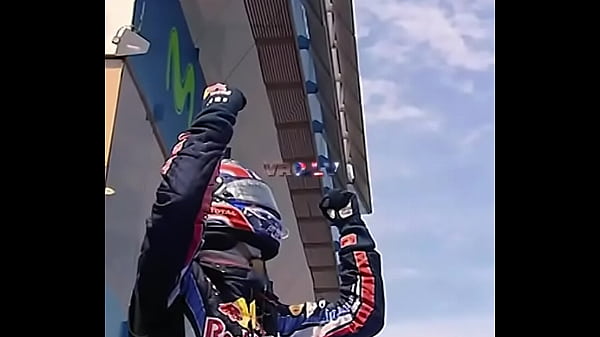 Minha pika &eacute_ igual red bull te da asas e te leva ao ceu