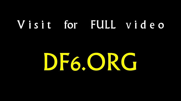 Nonton Scared Virgin Gives Up thumbnail