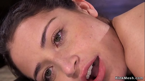 Nonton Mummified Brunette Slave Gets Electro Shocked By Master Who Later Bends Her Over And Fucks thumbnail