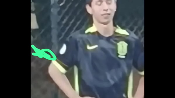 Chico bailar&iacute_n bien cachondo 2020