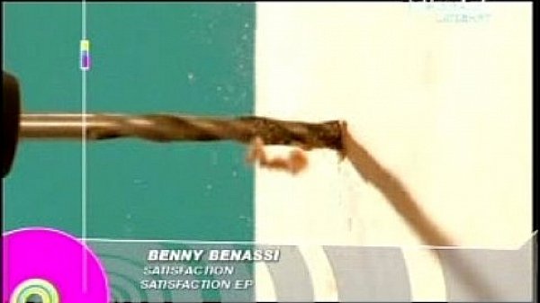 Nonton Benny Benassi - Satisfaction (porno On) thumbnail