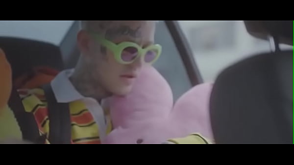 Nonton Lil Peep Forever thumbnail