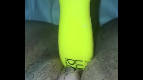 Aprovechando El Nuevo Regalo Que Gane De Mami thumbnail