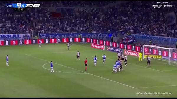 Nonton Kaio Fazendo O Galo De Galinha thumbnail