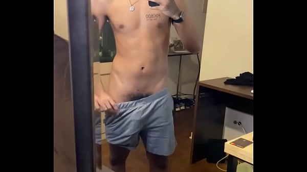 Pauzudo Mostrando A Rola thumbnail