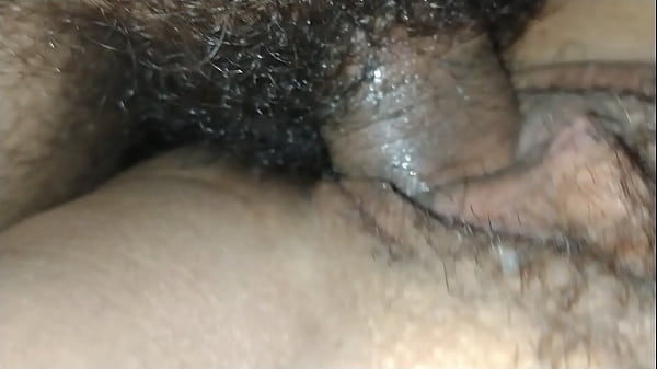 Nonton C&oacute;mo Se Moja Mi Esposa thumbnail