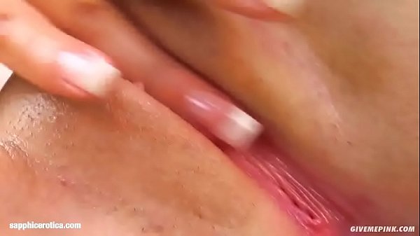 Nonton Givemepink Now Part Of Sapphix Brings You Cleo Banks Masturbating thumbnail