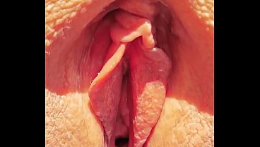 Sexy mature west aussie shows ultra close up wide open spread cunt