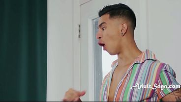 2 Guys Wait Swipe On Hot Chick From Dating App Who Happens To Be A Dude thumbnail