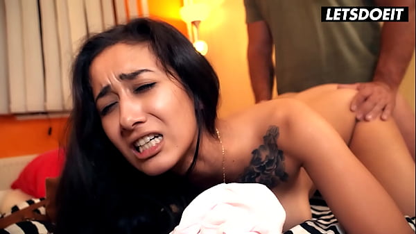 Young Slut Darcia Lee Loves Old Cock - Letsdoeit thumbnail