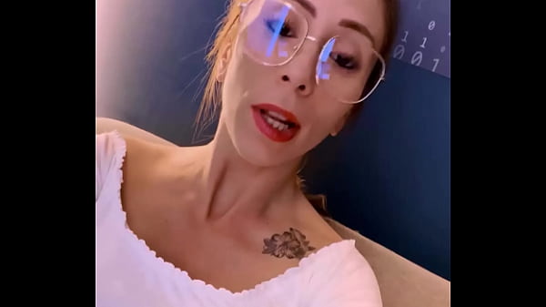 Saison 3 Ep.2 - Encul&eacute;e Sur Le Balcon De L'hotel Apr&egrave;s Le Shopping - Teaser thumbnail