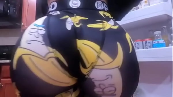 sexy ladis dancing twerk for more link here https://packsdesofi.blogspot.com/