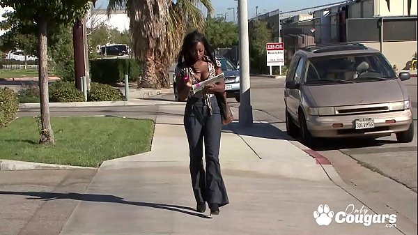 Sexy Butt Vanessa B Enjoy Fucking A Monster Black Dick thumbnail