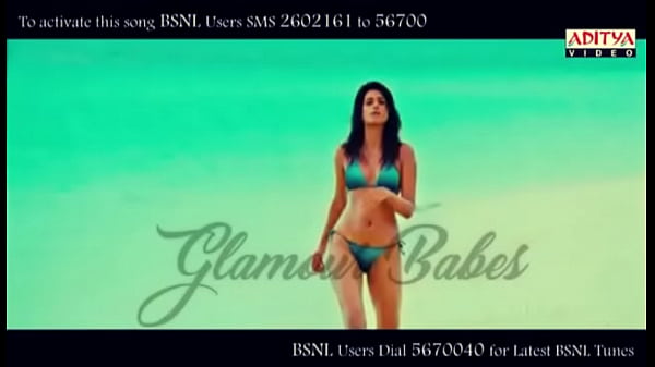 Nonton Shraddadas Bikini thumbnail